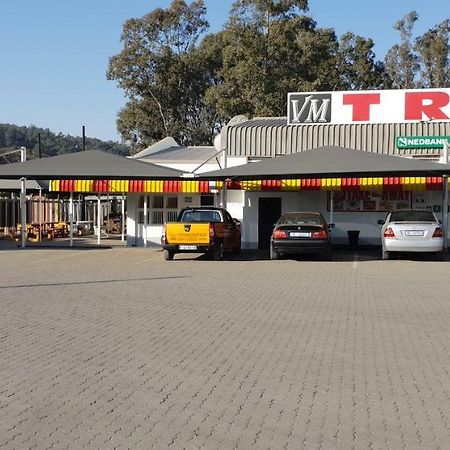 Vm Truck Stop - Shell Hotel Estcourt Buitenkant foto