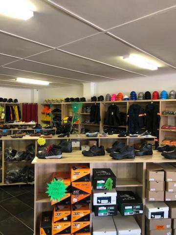 Vm Truck Stop - Shell Hotel Estcourt Buitenkant foto