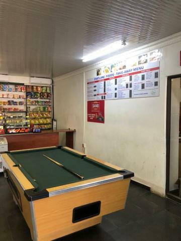 Vm Truck Stop - Shell Hotel Estcourt Buitenkant foto