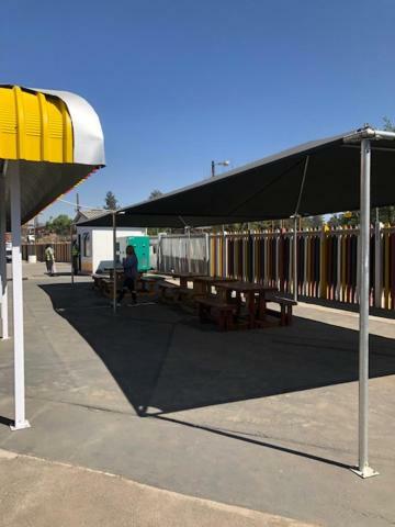 Vm Truck Stop - Shell Hotel Estcourt Buitenkant foto